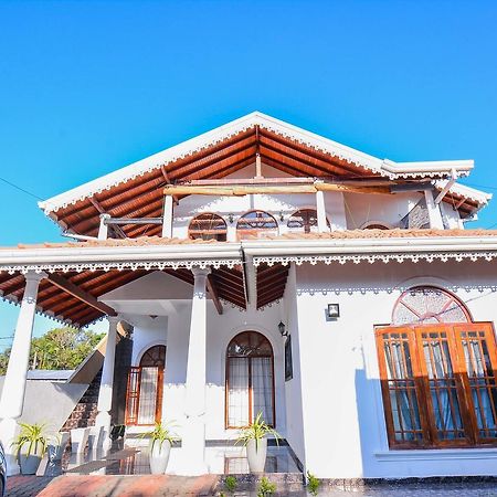 Eos Hostels Ettukala Dış mekan fotoğraf