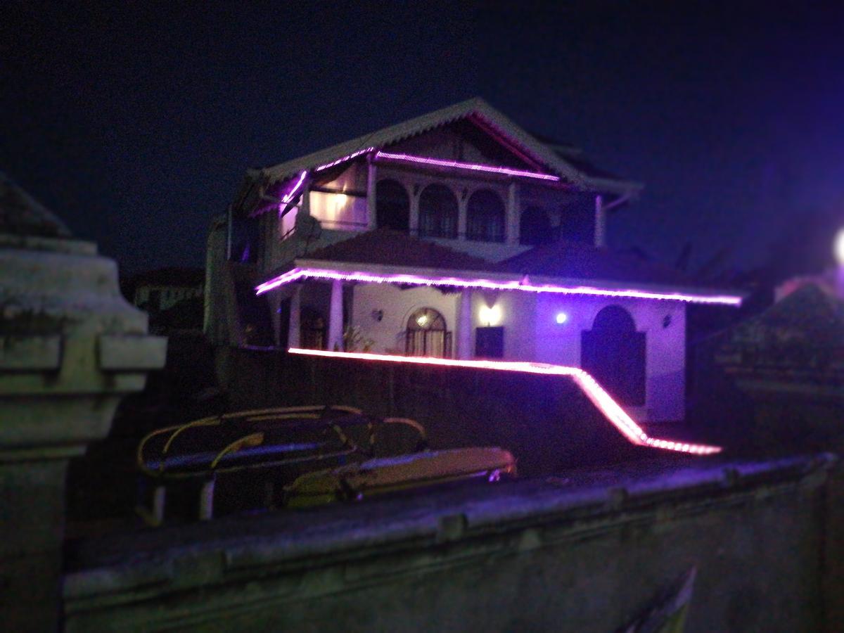 Eos Hostels Ettukala Dış mekan fotoğraf