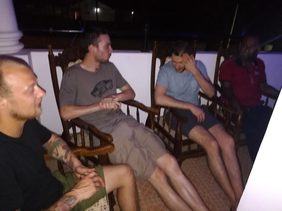 Eos Hostels Ettukala Dış mekan fotoğraf